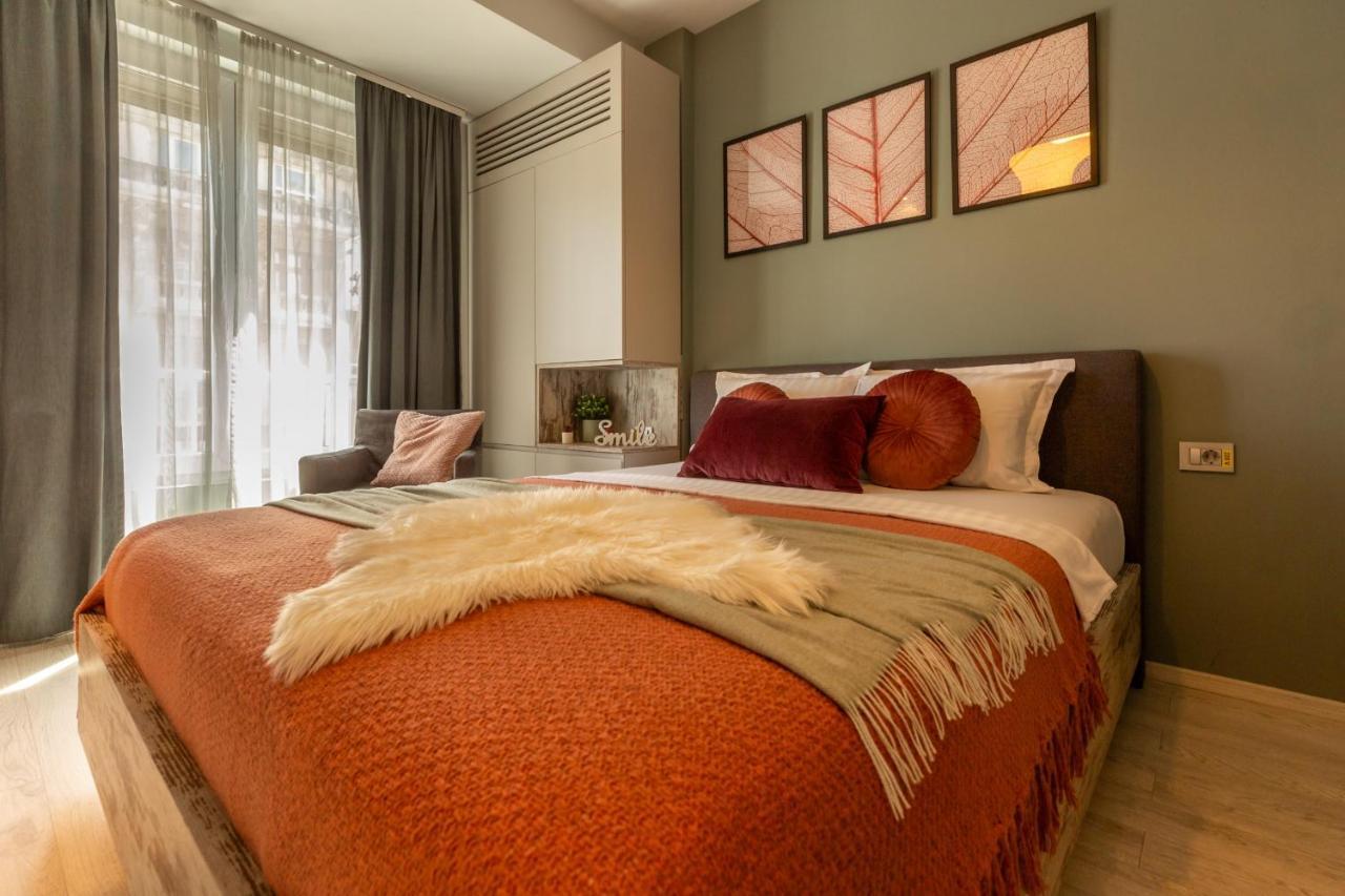 Modern 1Br Apt In The Old Town: The Perfect Choice Bucharest Exterior photo