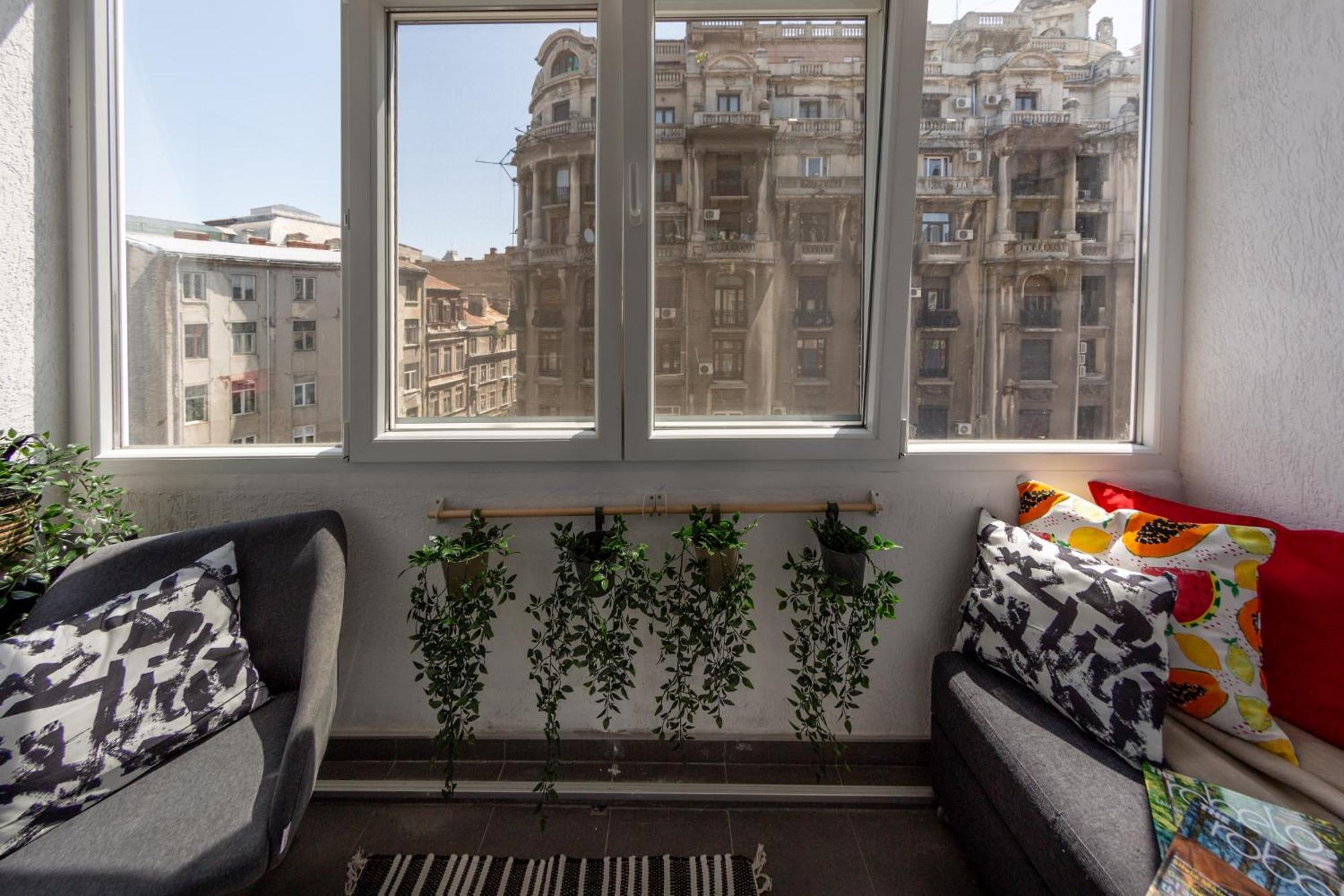 Modern 1Br Apt In The Old Town: The Perfect Choice Bucharest Exterior photo