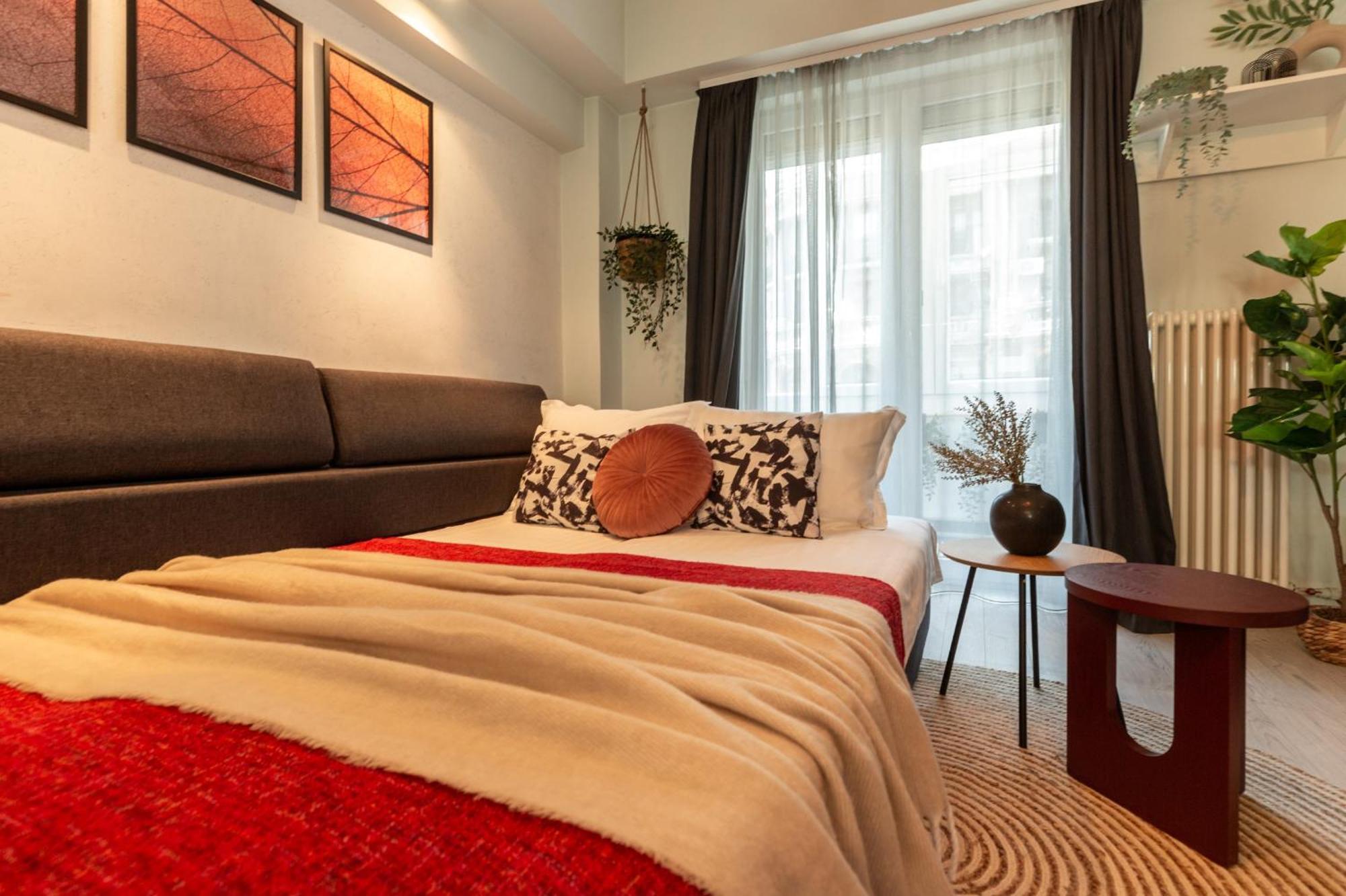 Modern 1Br Apt In The Old Town: The Perfect Choice Bucharest Exterior photo